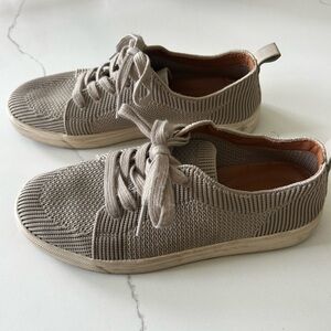 Casual Knit Sneakers in Taupe